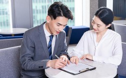 为何仅两人却配主管？