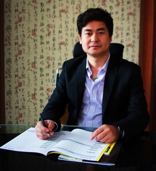 37岁小公司部门经理，职业发展该何去何从？-图1