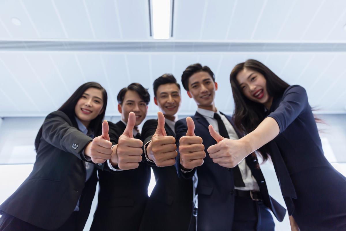 同一员工为何效力不同公司?-图2 同一员工为何效力不同公司?-图2