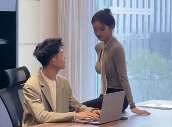 职场恋情,HR与同事能否相恋?-图2 职场恋情,HR与同事能否相恋?-图2