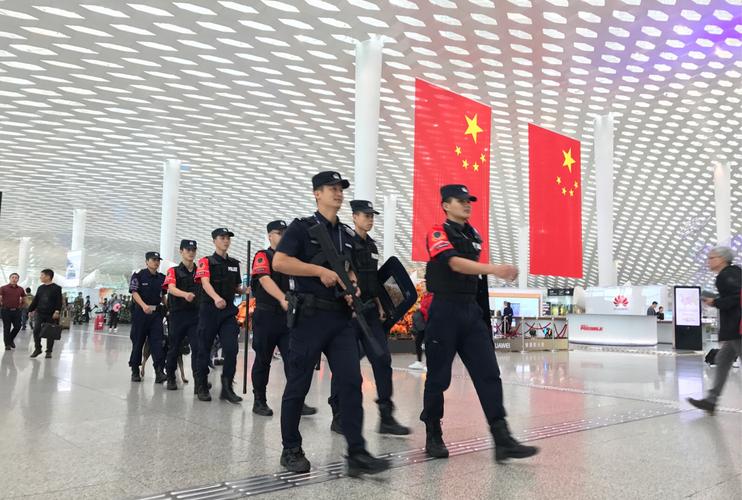 深圳特警招聘有哪些条件？-图2