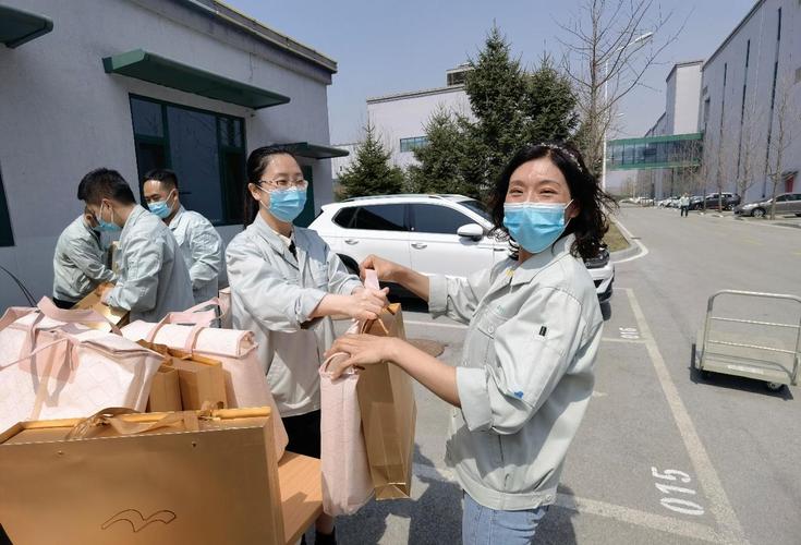 疫情公司福利,员工最需要哪些关怀?-图2 疫情公司福利,员工最需要哪些关怀?-图2