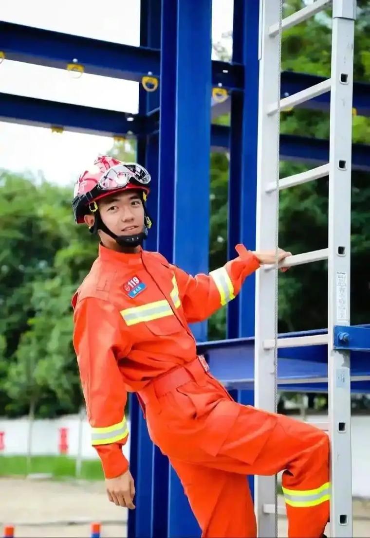 深圳消防员招聘条件有哪些？-图3