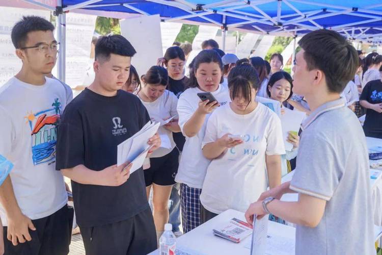 宝鸡招聘会岗位多吗？薪资待遇如何？-图3